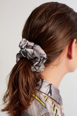 Heimstone Scrunchie In Tarmac Print